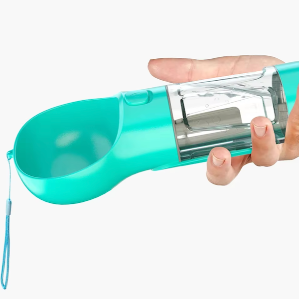 4-in-1 Flasche zur Hydration und Ernährung Ihres Hundes